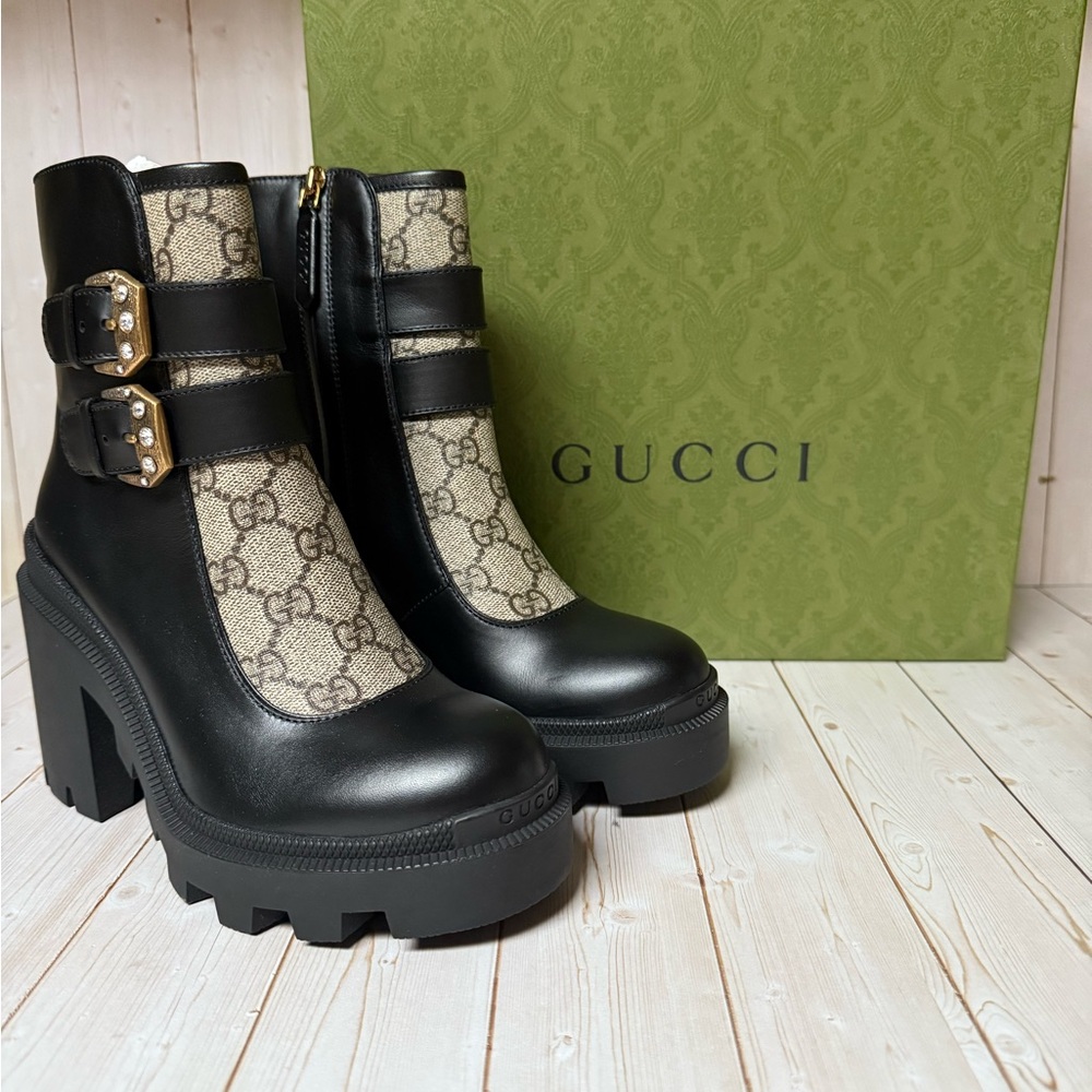 Gucci Kensington Calfskin Nappa GG Supreme Monogram Ankle Boots Black Sz 35 / 5